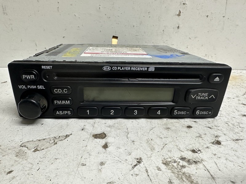 2001-2002 Kia Sportage Am Fm Radio Stereo Single DIN Disc CD Player