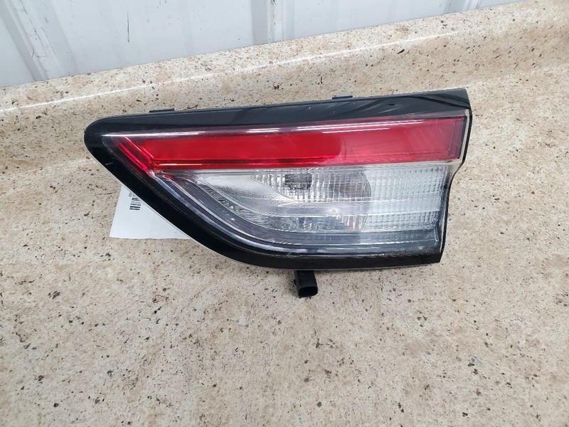 Passenger Right Tail Light Liftgate Mounted Fits 20-22 ESCAPE 305549