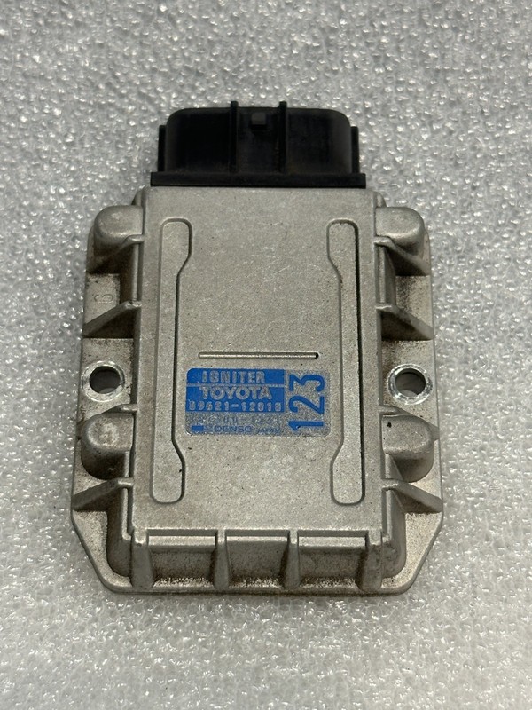 OEM 1988-93 Toyota Celica Camry 4Runner Ignition Coil Module 89621-12010 Set (2)