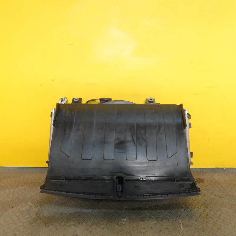2016-2020 TESLA MODEL X MAIN RADIATOR CONDENSER FAN MOTOR ASSEMBLY SET 1031401
