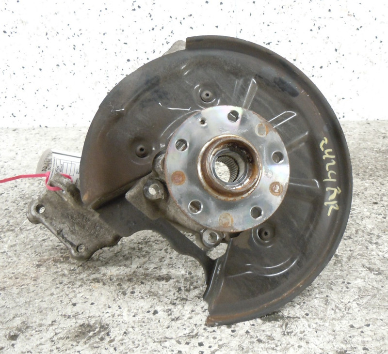 2018-2024 Volkswagen Atlas Rear Spindle Knuckle Hub Passenger Right OEM