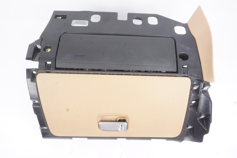 2015 - 2018 Porsche Macan Dash Front Right Glove Box Compartment Storage OEM
