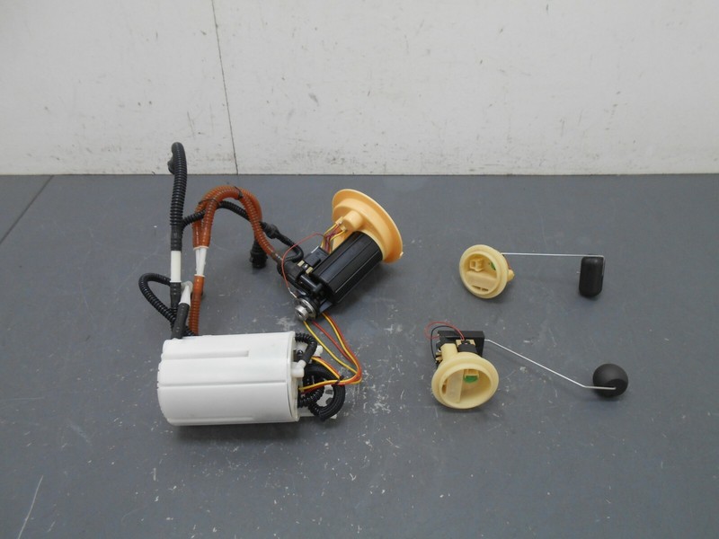 2019 17 18 19 Ferrari Portofino Fuel Pump / Sending Unit#9132 C1