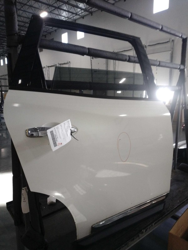 2014-2015 Nissan Pathfinder Rear Right Door White OEM 291861 216K Miles