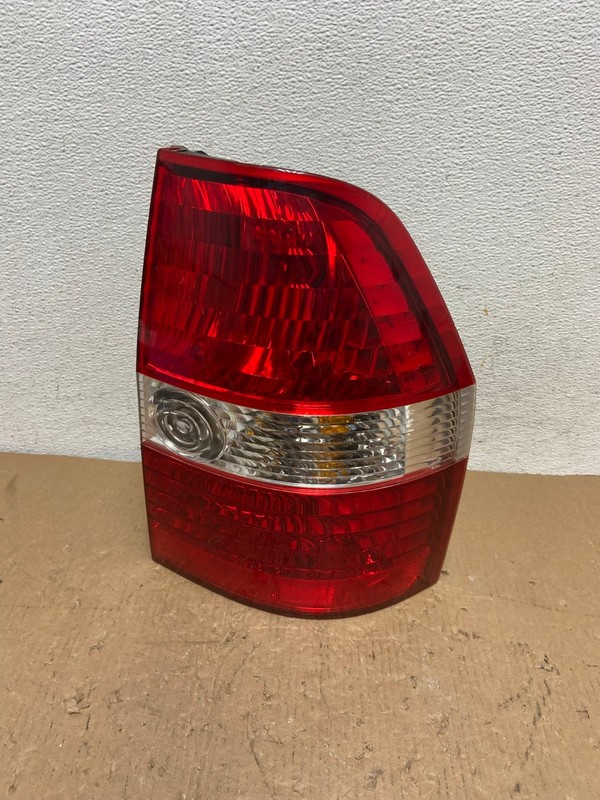 2001 2002 2003 Acura Mdx Right Passenger Rh Side Tail Light Oem AD8191 LK
