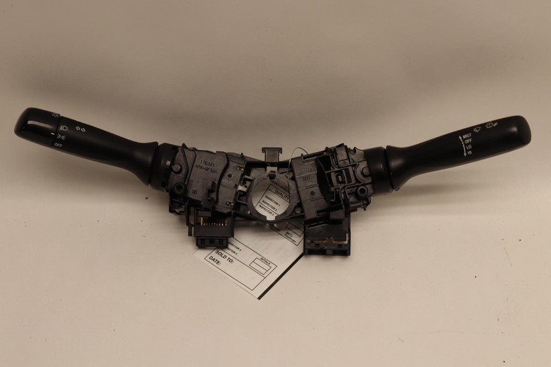 2014-2021 TOYOTA TUNDRA STEERING COLUMN WIPER & TURN COMBINATION SWITCH OEM