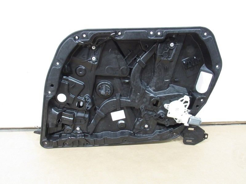 18-21 Mercedes C63 S W205 2020 Front Right Door Window Regulator W/ Motor ;:O