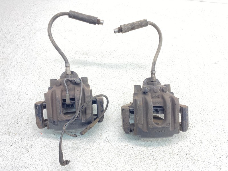 BMW E90 E92 E60 E63 E64 M3 M5 M6 Rear Brake Caliper Shoe Housing Set 68K mi OEM✅