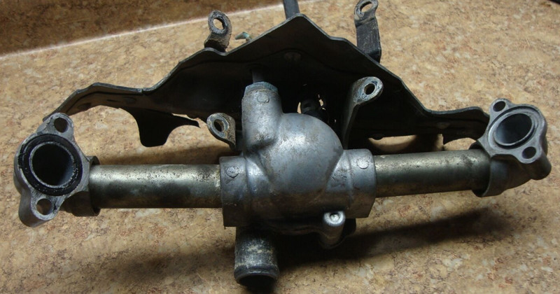 1982 Honda GL500 GL 500 Silverwing 82 Engine Coolant Thermostat Housing Pipe