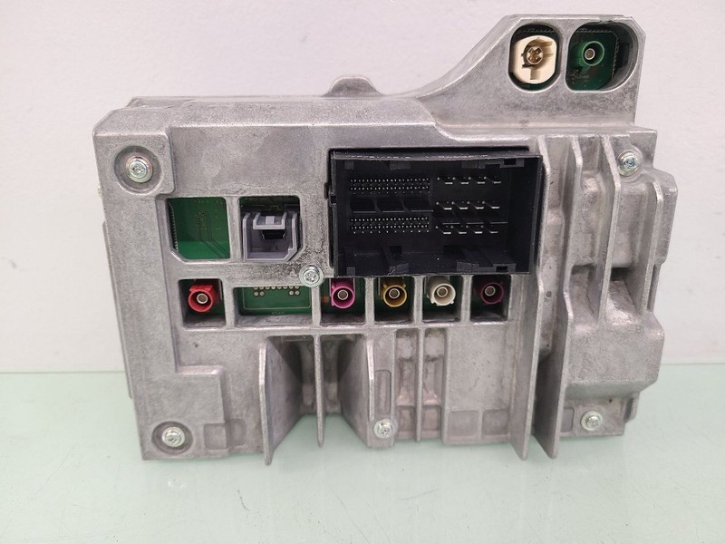 Audio Equipment Radio Receiver 10.10" Screen Fits 22-24 GRAND CHEROKEE 588093