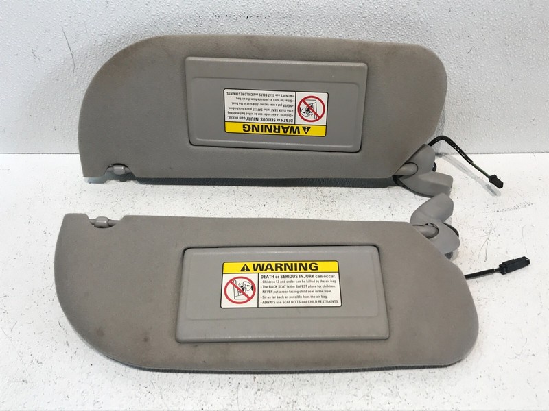 1998-2005 LINCOLN TOWN CAR LEFT RIGHT SUN VISORS SET W/MIRROR & LIGHT OEM Gray