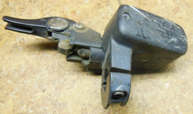 2002 Honda Goldwing GL1800 GL 1800 Left Front Clutch Lever Master Cylinder 02
