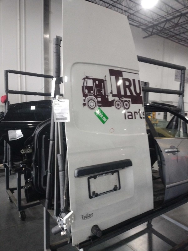 2018 Nissan NV3500 Left Rear Door White 622058 178K Miles Used