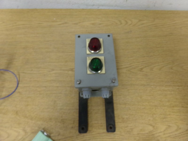 Webb BB-951289 Type 12 Enclosure w/ Demko AB Red/Green Switches 800T-Q24
