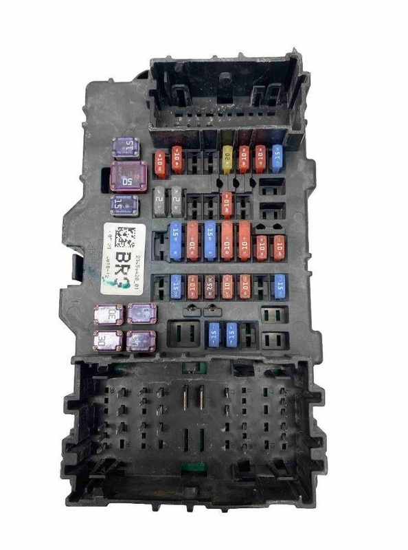 Chevrolet Silverado junction box 2015 to 2019 cabin fuse relay assy OEM 23459420