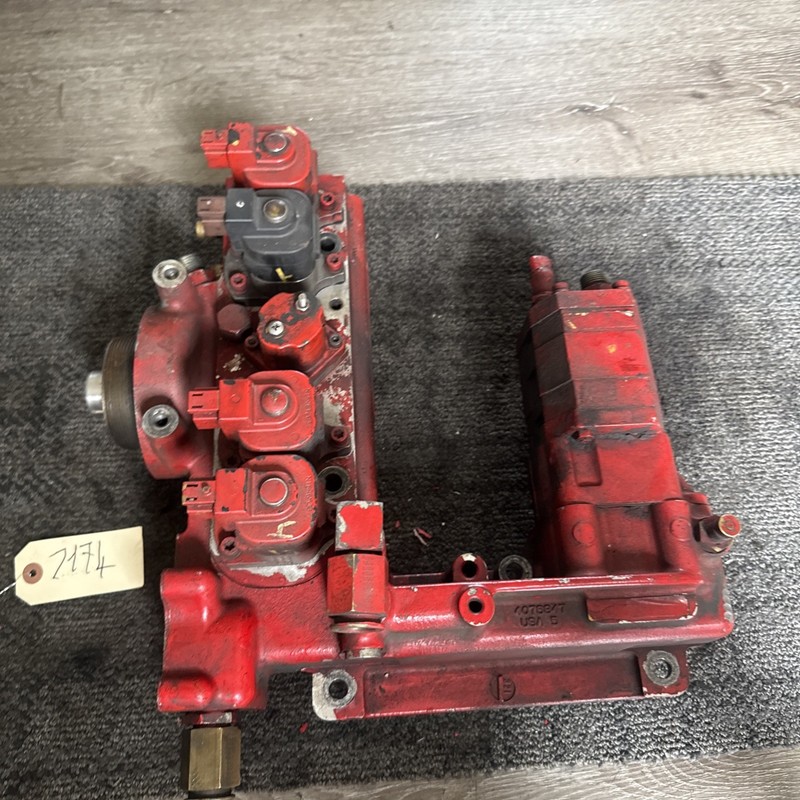 Cummins ISX Fuel Injection Pump Manifold Assembly- P/N: 4076847 broken