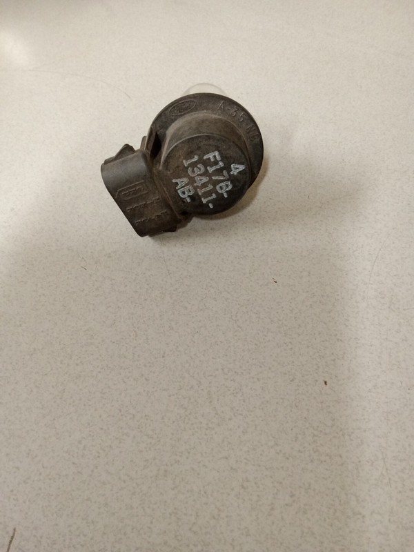 Ford F17B13411AB Lamp Socket F17B-13411-AB