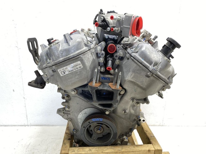 Engine 3.5L VIN T 8th Digit W/O Oil Cooler Fits 2013-2019 Ford Explorer 86143