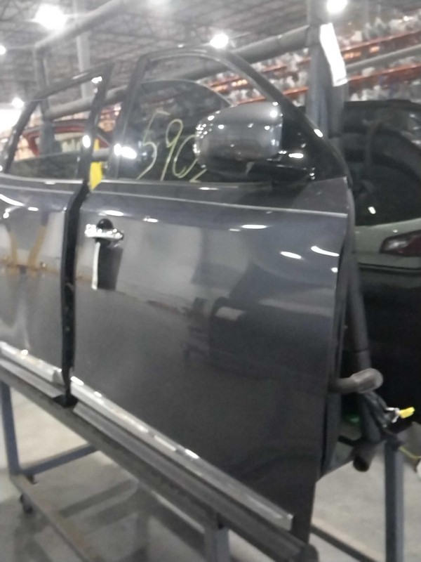 2014 Nissan Pathfinder Right Front Door Grey OEM Used 451465 154K Miles