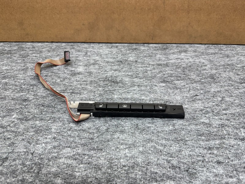 BMW E90 E92 06-13 OEM CENTER CONSOLE SWITCH UNIT SEAT HEAT W/ HILL DESCENT SHADE