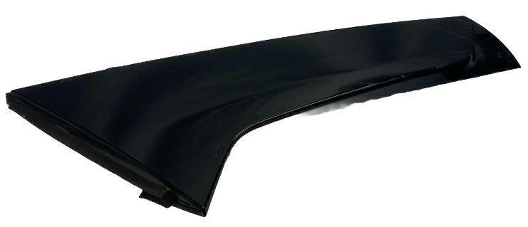 Chevrolet Equinox tailgate 2018 to 2023 right side applique molding OEM 84214228