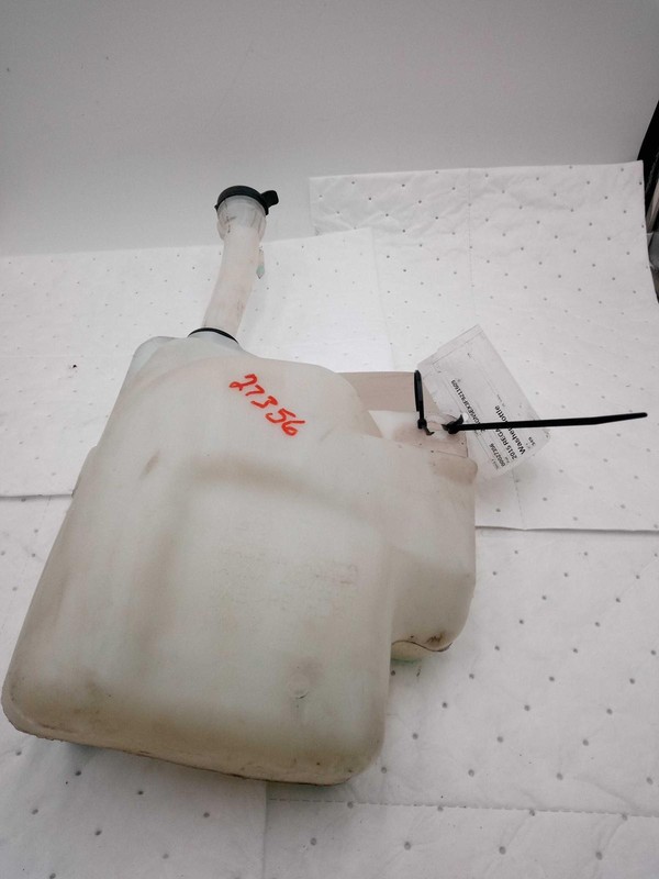 2015 Buick Regal Washer Fluid Reservoir OEM Black 2.0L 117K Miles NJ25-27356