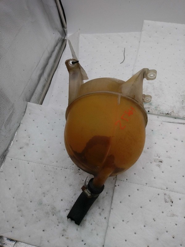 Used Engine Coolant Reservoir fits: 2011 Ford E250 VANGrade A