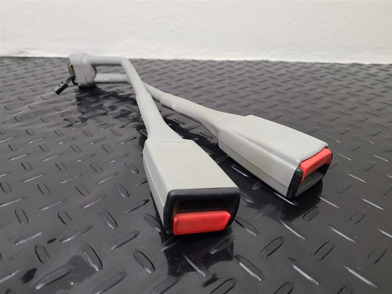 91-94 Chevrolet 1500 Pickup Left Driver Seat Belt Dual Buckles Gray OEM 12543509