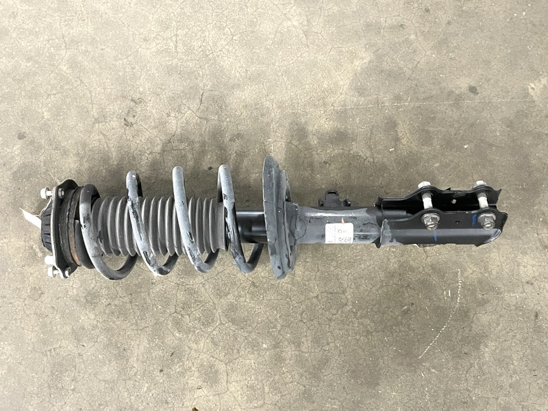 ⭐2019-2023 GMC ACADIA DENALI FWD FRONT LEFT SHOCK STRUT ABSORBER OEM LOT2689