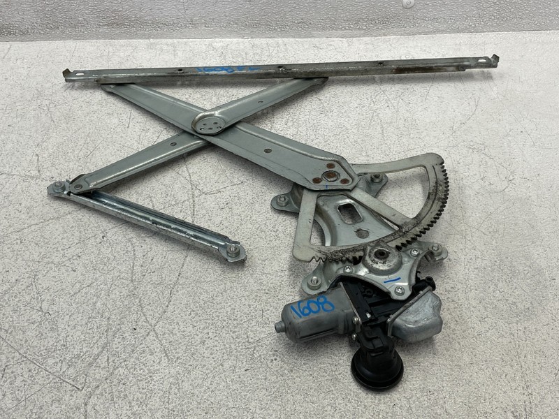 10 11 12 13 Lexus GX460 Front Left Driver Door Window Regulator Motor 1608 OEM
