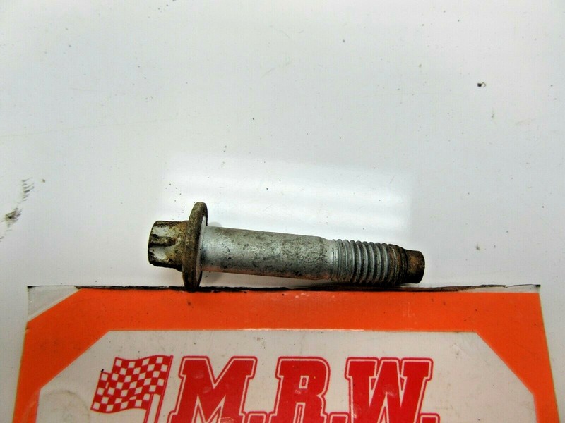 REAR DRIVE SHAFT COLLAR BOLT BOLTS TO REAR DIFFERENTIAL CARRIER AWD for BMW 328i