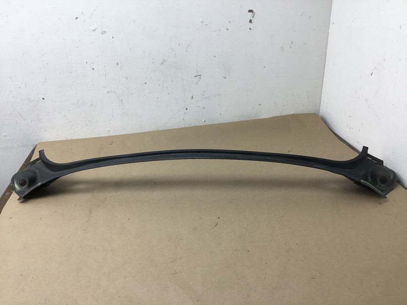 18-21 Lexus LC500 2018 Rear Back Glass Lower Reveal Molding Trim Cover :Y