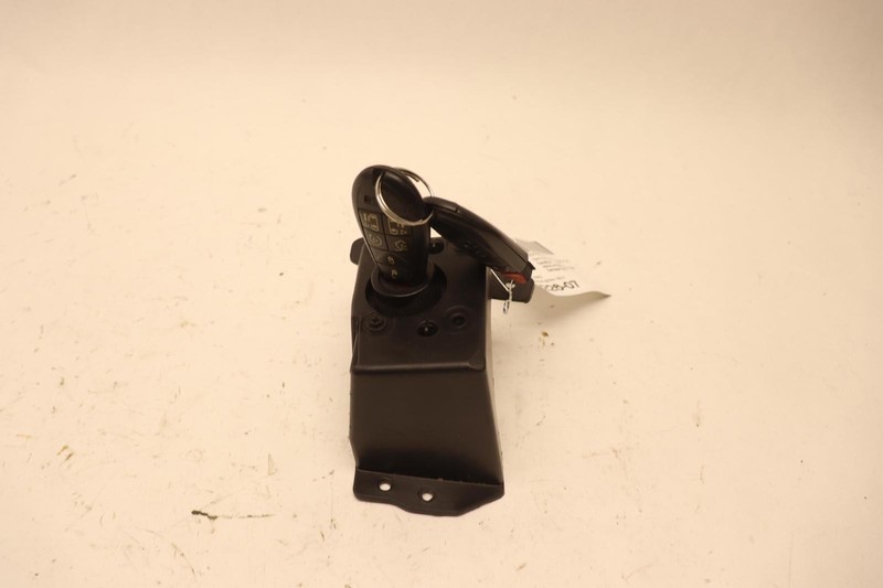 2015-2020 DODGE GRAND CARAVAN IGNITION SWITCH MODULE W/ KEY FOB OEM