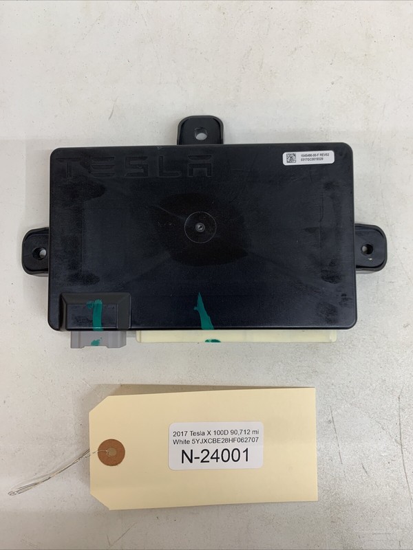 ⚡️16-20 TESLA MODEL X REAR LEFT DRIVER DOOR CONTROL MODULE UNIT 24001 B128