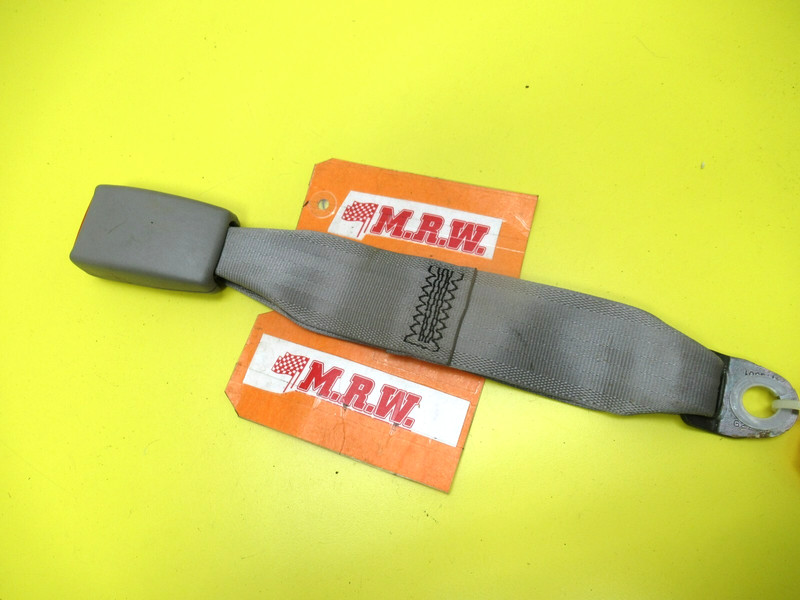 SEAT BELT BUCKLE LATCH LOCK 3rd THIRD ROW REAR CENTER CAR for 00-03 MAZDA MPV
