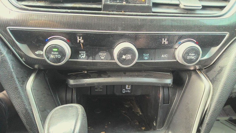 Heater A/c Control HONDA ACCORD 18 19 20