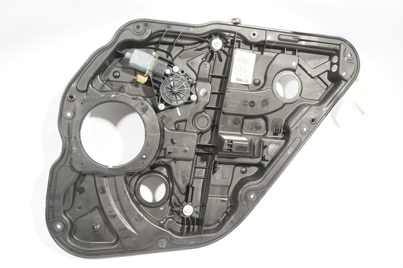 2011-2014 HYUNDAI SONATA SE REAR RIGHT PASSENGER SIDE WINDOW REGULATOR OEM