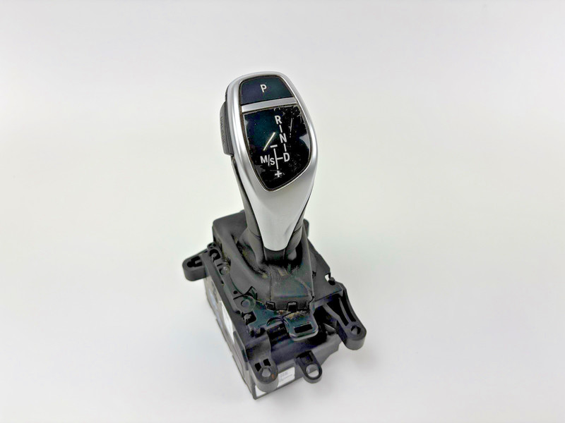 12-21 BMW F22 F30 F32 F36 Automatic Transmission Gear Selector Shifter Unit OEM