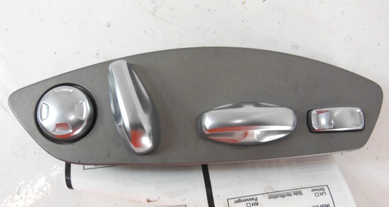 2011 11 Porsche Cayenne Front Seat Adjust Control Switch Passenger Right RH OEM
