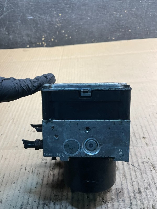 2011 to 2013BMW X3 ABS Anti-Lock Brake Pump 3451 6851086-01 OEM X8602 DG
