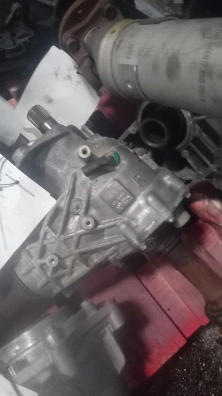 2019 Ford Fusion OEM Transfer Case Assembly 74K Miles 4WD NJ25-15138-393478