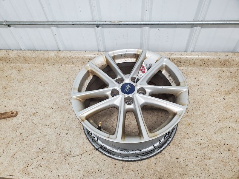Wheel 16x7 Alloy 10 Spoke Painted Silver Fits 15-18 FOCUS 306851