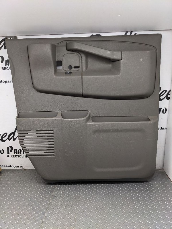 16 17 18 19 20 21 22 23 24 GMC VAN SAVANA 2500 Front Door Trim Panel Lef 1193329