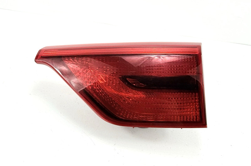 2017-2019 Kia Sportage Halogen Inner Tail Light Right Passenger Side OEM