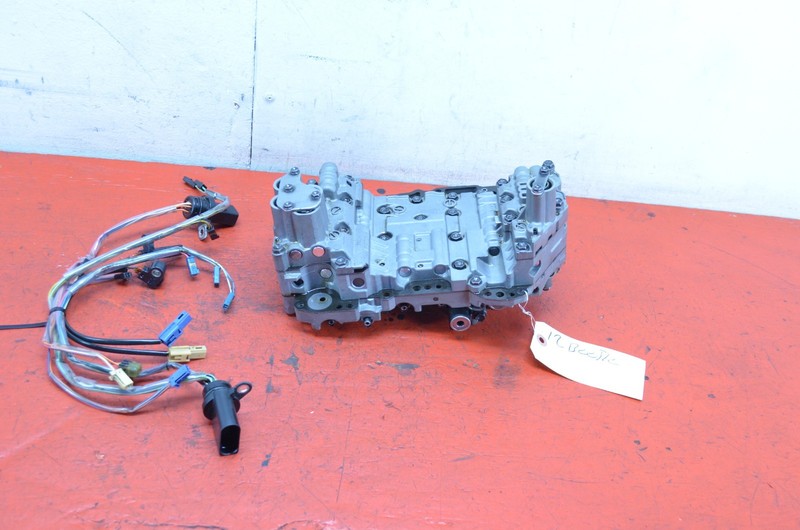 12-19 VOLKSWAGEN BEETLE 2.5L AUTOMATIC TRANSMISSION VALVE BODY OEM