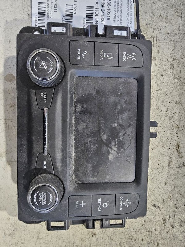 2017 Jeep CHEROKEE Radio Display And Receiver 5.0" Screen w/SiriusXM
