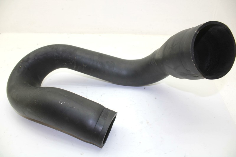 96 Yamaha Wave Raider 760 OEM Exhaust Water Lock Hose GP2-U7555-00-00 JY1