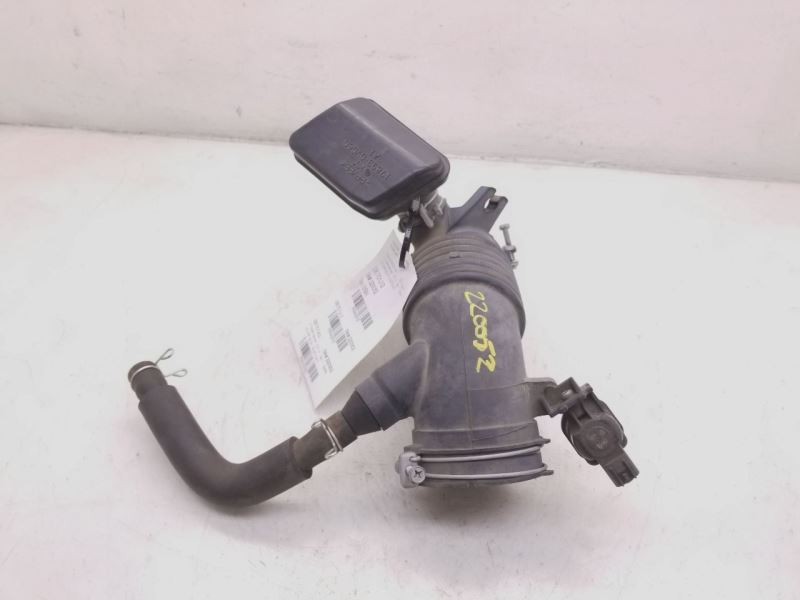 2012 TOYOTA CAMRY 2.5L 4CYL AIR CLEANER RESONATOR TUBE ASSEMBLY
