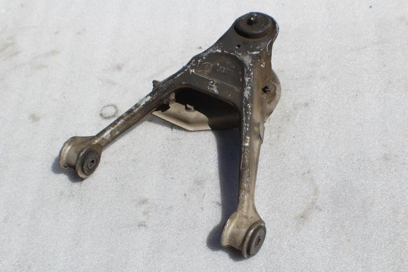 1987 CHEVROLET CORVETTE LEFT DRIVER FRONT LOWER CONTROL ARM + BALL JOINT