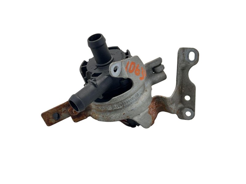 2018-2019 Mercedes GLA-Class Coolant Water Pump